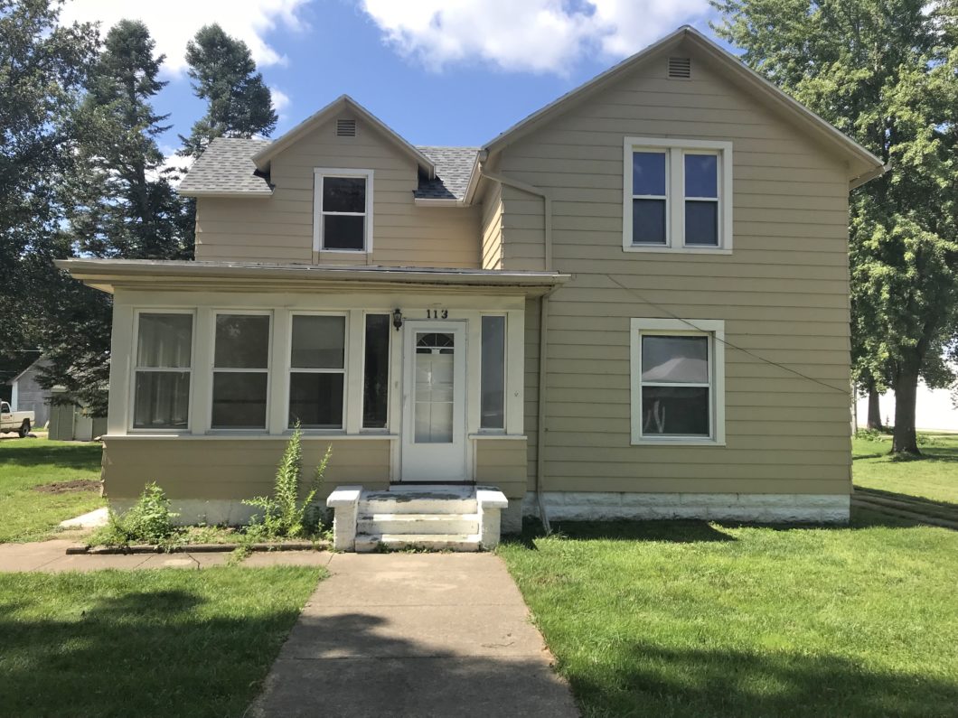 Iowa Realty Cherokee, Holstein, Storm Lake, Aurelia