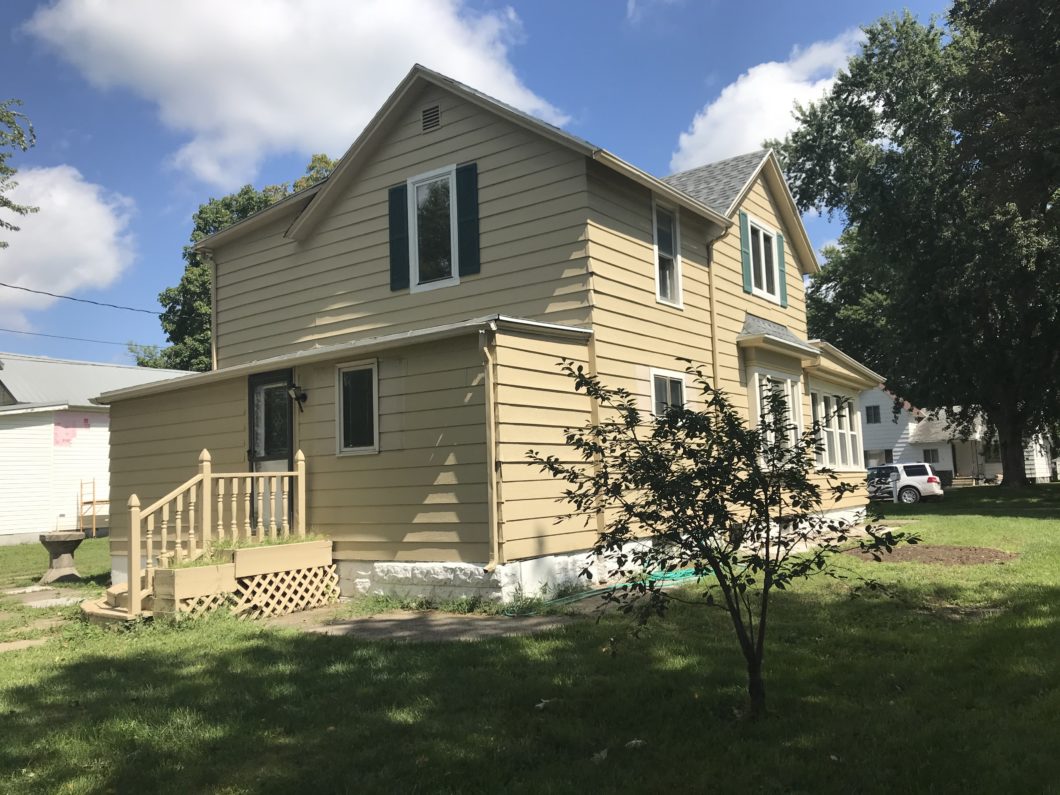 Iowa Realty Cherokee, Holstein, Storm Lake, Aurelia