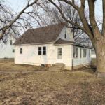 212 Maple St Aurelia Iowa 51005.