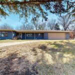 5223 Crest Dr Cherokee Iowa 51012.