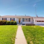 119 E Ridgeview Dr Cherokee Iowa 51012.